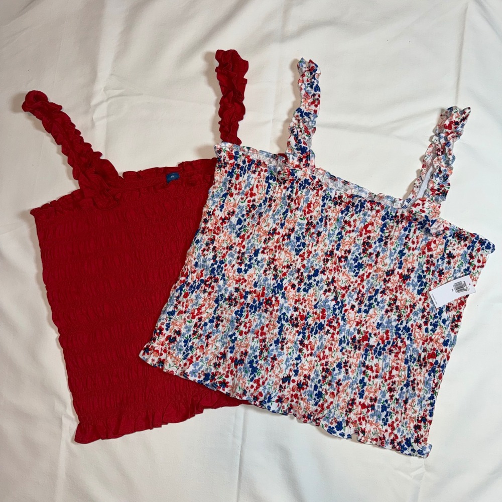 Old Navy Womens XL Smocked Tank Top Set of 2 Red Floral Ruffle Strap Sleeveless